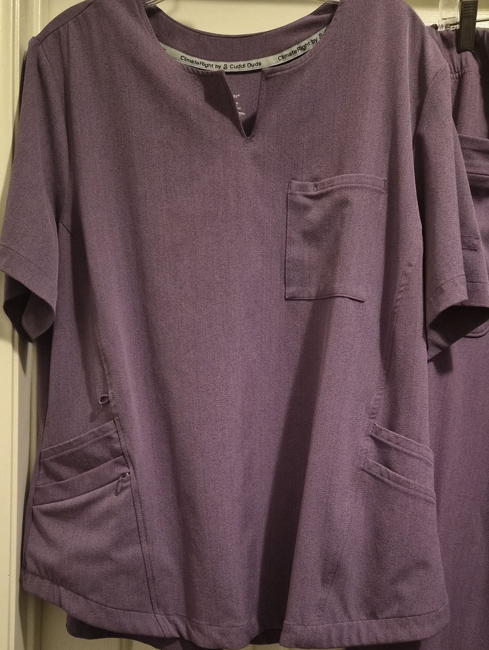 Cuddl Duds Men's Purple Scrub Top with Pockets